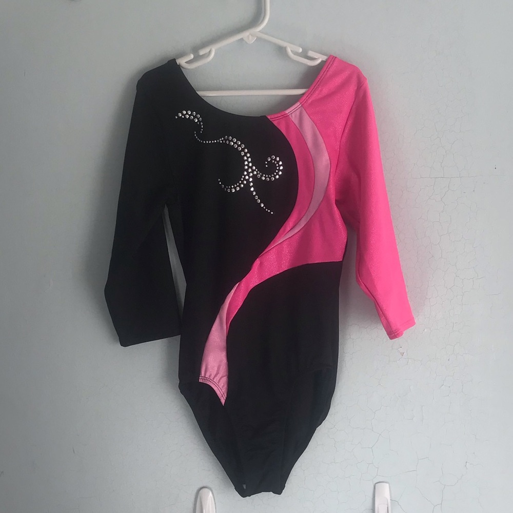 Girls gymnastics leotard, long sleeve